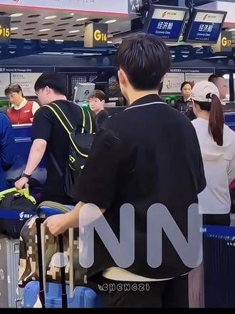 我始终在你身边从未离去～当下最浪漫的事便是相见！