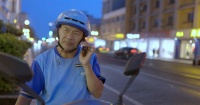 “外卖诗人”王计兵有了新职务!“那么多的光环照耀给我,我总要反射出来”