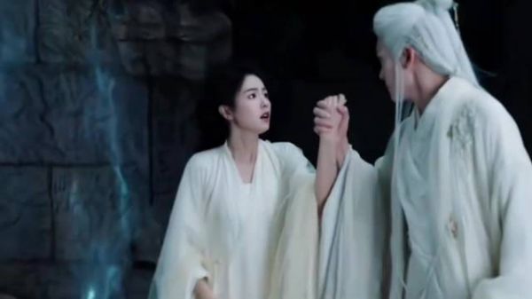 李青月苦肉计演技获赞，白九思被楚楚可怜形象迷惑