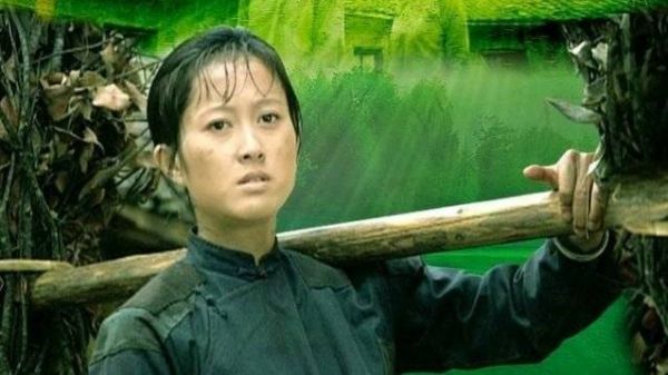 客家等郎妹从小入嫁等待婆婆生丈夫