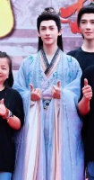 罗云熙《魅影神捕》开机路透惊艳众人！