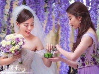 当年敢请刘亦菲当伴娘的人,真是勇气可嘉,完全不担心被抢了风头