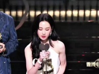 一起来看 陈都灵的真诚努力