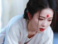 这场戏中白鹿的情感爆发力极强,将花如月失去儿子的痛苦刻画得入木三分