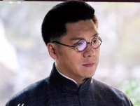 仲甫先生与急先锋默契互动引关注