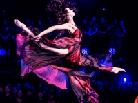 大健康热潮涌动 央视开拓者栏目探讨舞综现象