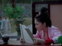 李承鄞偷看小枫