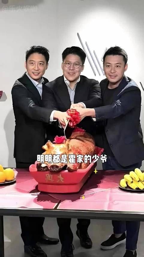 同是霍震霆儿子，为何霍启刚大婚请半壁江山，霍启仁结婚无声息 