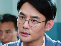 接宋运辉为领导，他懂技术又擅长管理，谁见了不说宋运辉是天生的领导者！