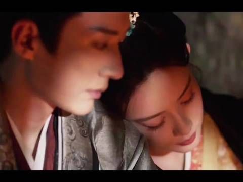 还挺有氛围感的,乱世中从相杀到双向奔赴的爱情,就冲这颜值,这剧我追定了