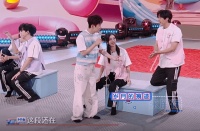 结婚10年，李佳航上节目说出3个结婚的好处，李晟的笑说明了一切