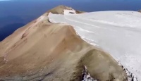 冈仁波齐：地质造就的未登峰