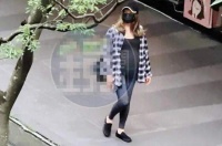 41岁许玮甯孕肚首曝光！7月巨肚四肢仍纤细，邱泽喜提过亿拆迁款