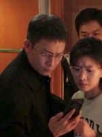 张译称工作不能搭上命，需养家糊口