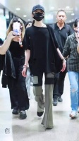 关晓彤咋也瘦这么多……俩人都暴瘦只能说明一个问题