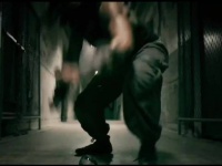 拳拳到肉，完全没有台词，看着都很痛