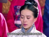 允贤一袭素衣直闯朝堂，言辞坚定力战群臣 因为一个片段看了整部剧 女医明妃传