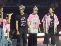 黄仁俊超话粉丝分享可爱企鹅表情包