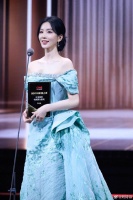 杨紫回应刘诗诗，甜蜜互动引热议，网友纷纷打call