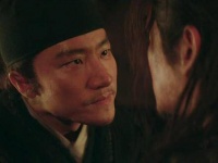 不管别人作何选择，褚思镜踏上这座岛只为寻找弟弟！ 黄轩 吴樾 芦芳生