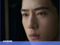 井柏然单眼皮变双眼皮 井柏然回应双眼皮变化，坦言自己也不得不面对岁月痕迹