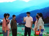 苏职大师生携校园剧《小树林之歌》现身江苏书展