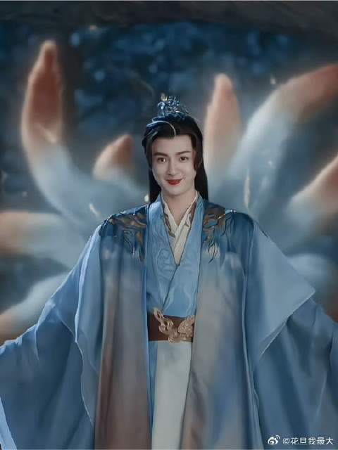 花泽类男狐狸耶!怎么滴也得磕一口啊