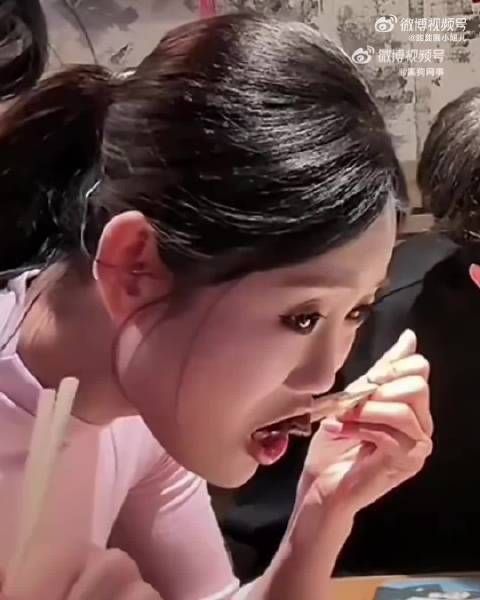 吴柏秋拒与王依玥交流,小美调解未果