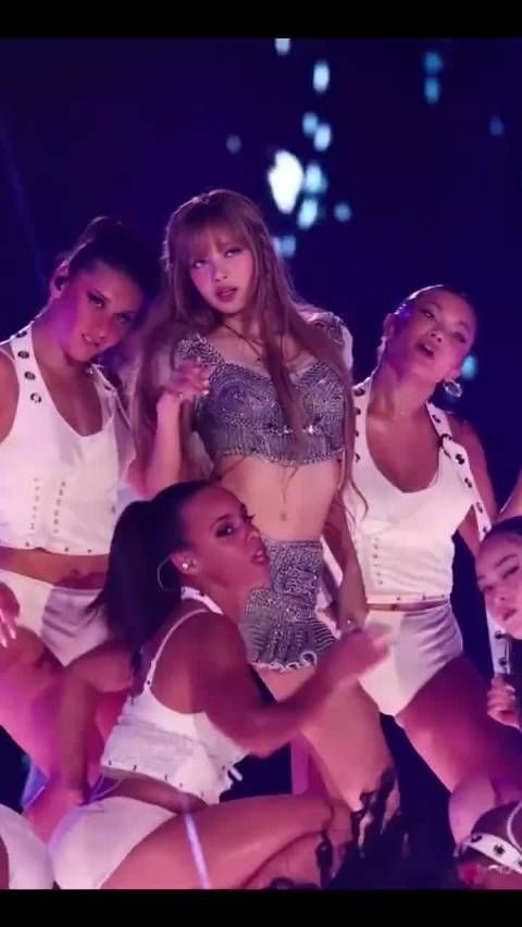 Lisa舞蹈直拍精准卡点,BLACKPINK巡演现神级舞台