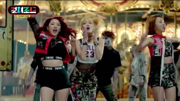 TWICE俞定延亮相SBS新闻,十年女团首现新面貌