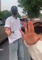 田栩宁正面硬刚ss，打了ss手机之后又反拍对方