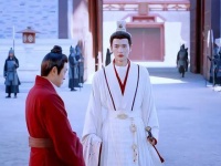 裴文宣因财力有限雇佣年长侍从