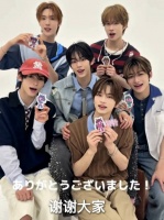 ViVi九月刊增刊明日发售，TWS封面回归展示6人魅力