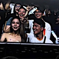 这嫌弃的表情，真的是藏都藏不住