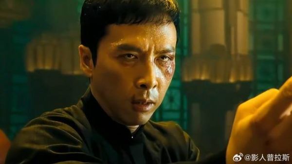 叶问为了证明中国武功 和洋人对打,这段打戏太猛了!