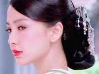 敢爱敢恨的云歌 Angelababy