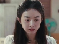 个人觉得《向阳花》或许是赵丽颖的一次突破性表演