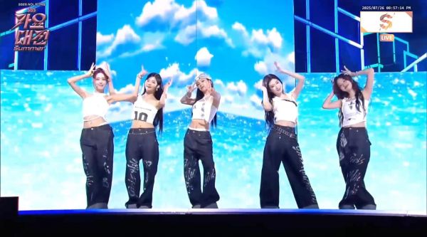 2025 《Girls Will Be Girls + SNEAKERS》250726,全员白月光舞台!