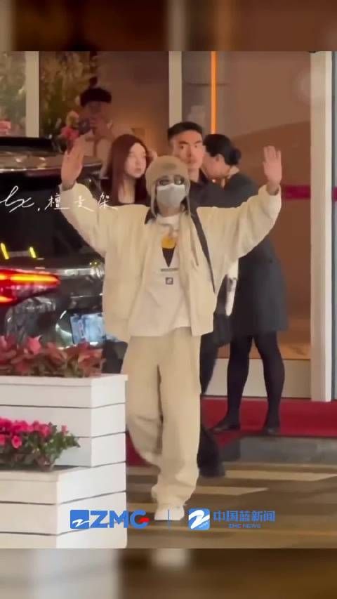 迎面来了玲娜贝儿檀