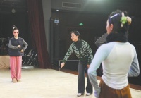 胡同深处不止“梅花”香