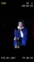 华晨宇演唱会战损回眸神图暴击粉丝