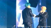 BTS朴智旻的高音绝了，跟金泰亨边玩边唱歌，网友：95锁了！