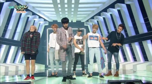 十年前的今天(150731)，BEAST 带来的回归舞台