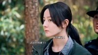 迪丽热巴新剧化身打拐女警邓妍，眼神犀利动作利落