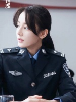 迪丽热巴工作室发起护花变装挑战倡导守护希望