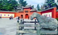 为何“中国第一古刹”白马寺，知名度不如少林寺？