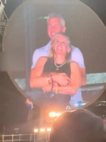 Coldplay演唱会偷情事件男主Andy Byron起诉乐队称生活被毁