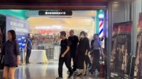 刘昊然街头生图曝光，颜值引粉丝惊叹