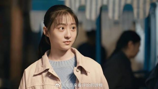 楠楠知道玥玥喜欢他 给秉昆说自己想法,不料玥玥在身后
