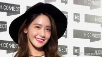 “林允儿 南韩神颜”还是要看林允儿，穿碎花裙也这么有气质，有颜任性